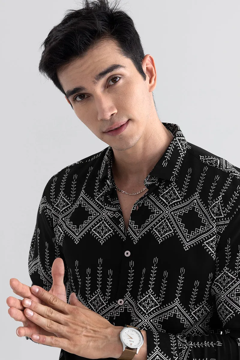 Aztec-Inspired Mens Black Casual Shirt - Stylish and Versatile Design