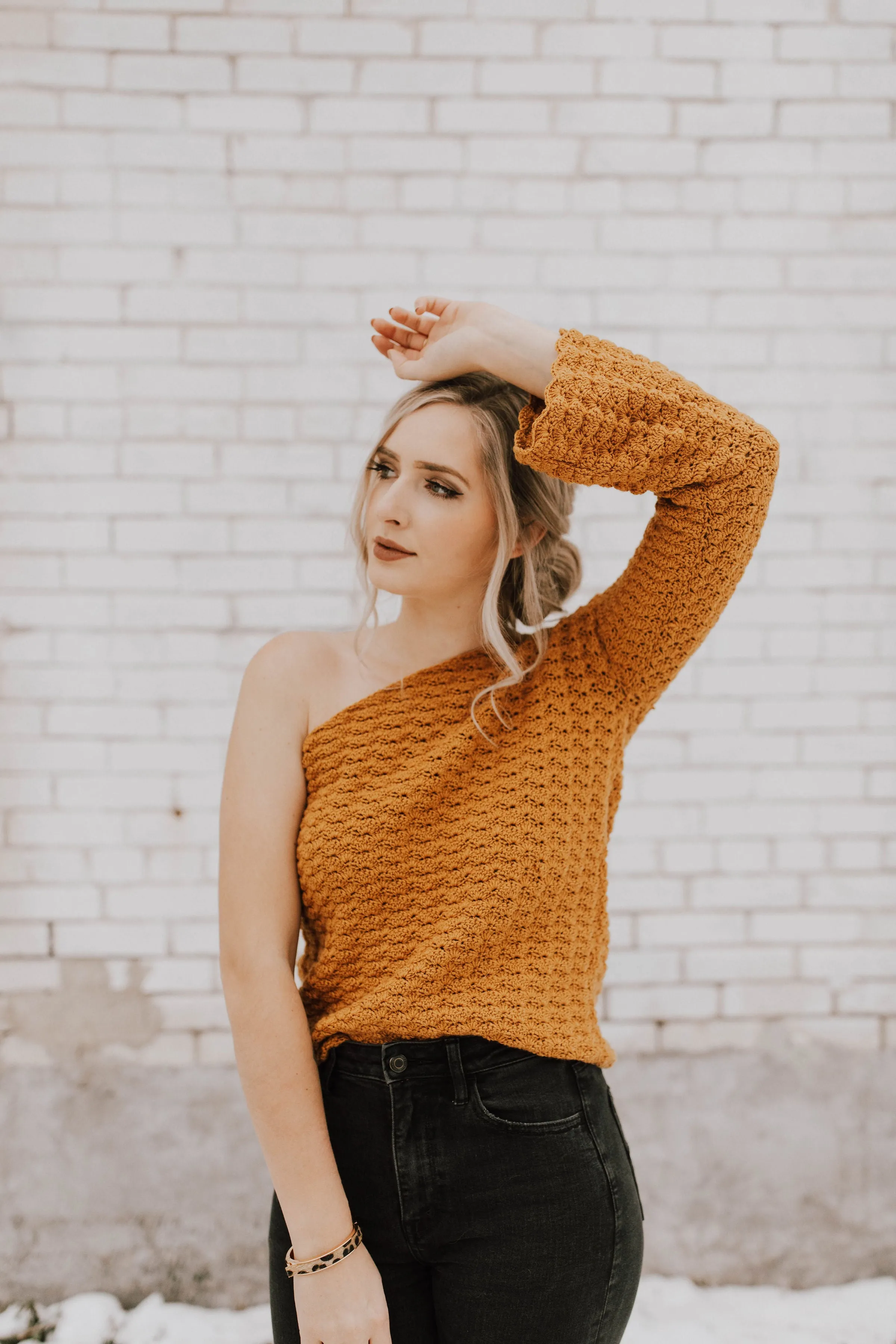 Champagne Glow Crochet Pattern