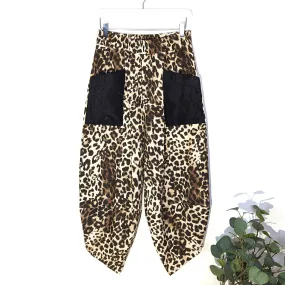 Flattering balloon style leopard print trousers with parka fabric pockets and elasticated waist