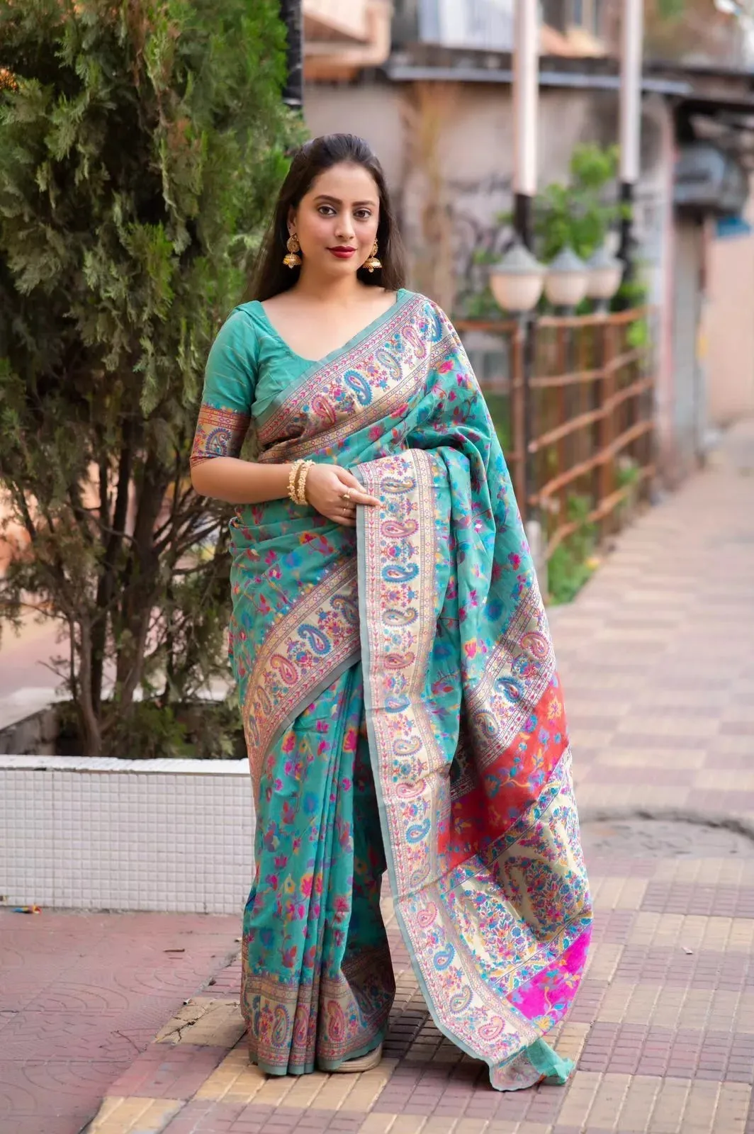 Kashmiri Silk Weaving Multiple Color Printed Sari & Blouse