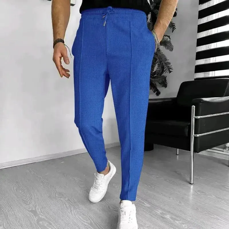 Vera | Textured Slim-Fit Drawstring Trousers